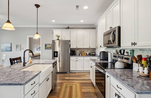 Loudon House | Tellico Village Sunset Meadow. Country setting