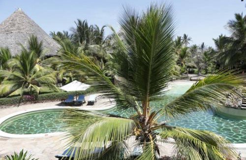 Malindi Apartment | Tembo 2 Beach cottage, with Pool & Spa
