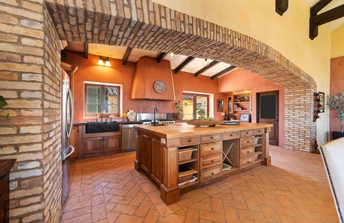 Murrieta Villa | Temecula Valley Wine Country Area - European Villa on 20 Acre Vineyard