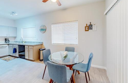 Tempe House | Tempe's Treasure