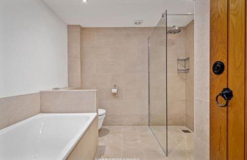 Haverfordwest House | Temple Cottage