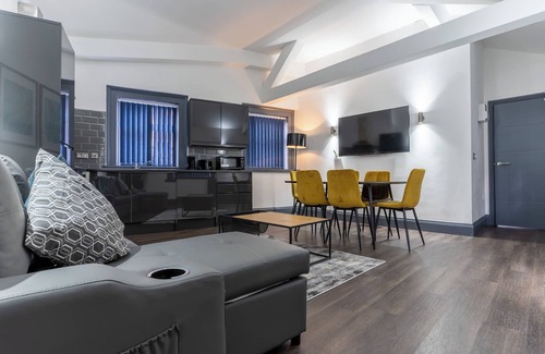 Liverpool City Centre Apartment | Temple Court by UStay Aparthotels