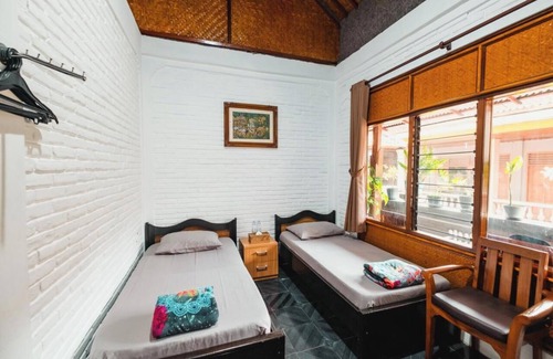 Sunset Road House | Tempo Doeloe Homestay