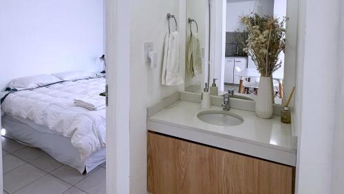 General Roca Apartment | Temporario Sur, hasta 3 personas con 2 camas, cochera