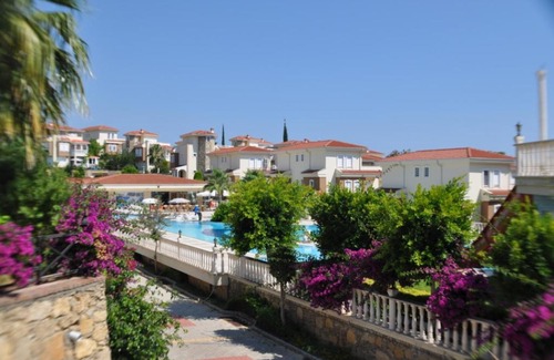 Alanya Villa | tenıs,basketbol,futbol,havuz ve denız ozel vılla