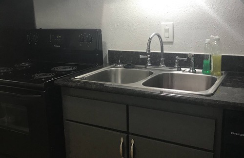 Garden Oaks Apartment | Ten to Zen