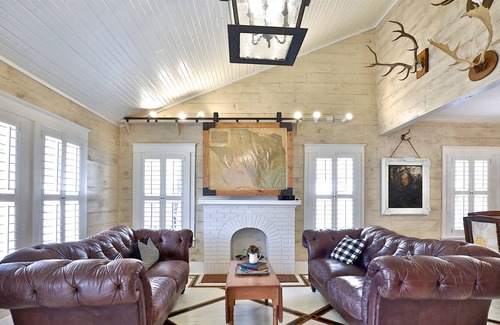 Sayles Blvd. Area House | Ten33 House -- An Authentic Abilene Experience