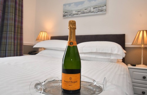 Tenby Hotel | Tenby House