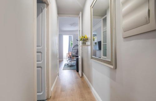 Sant Gervasi Apartment | Tendency Apartments Miro 6