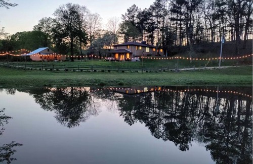 Lutts House | Tennessee 50-Acre Getaway