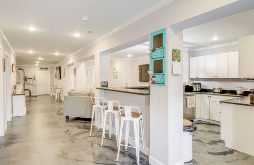 La Follette Apartment | Tennessee Mountain-View Retreat Near Norris Lake!