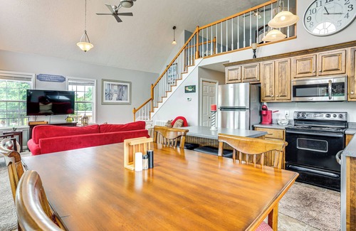 Morris Chapel House | Tennessee River Retreat: Multi-Level Deck & Views