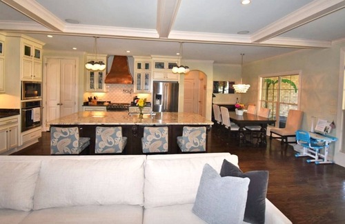 Thompson's Station House | Tennessee's Clubhouse Year Round Pool Estate