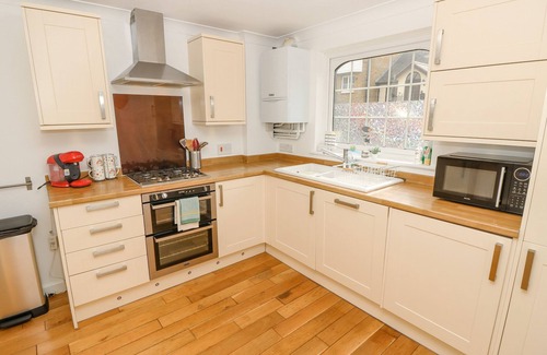 Totland Bay Cottage | Tennyson View