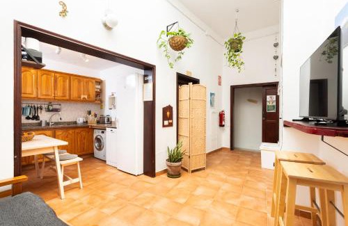 Buenavista del Norte House | TenoHomes Rustic House with Terrace & Nature Views