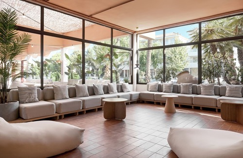 Calvia Hotel | tent Calvia Beach