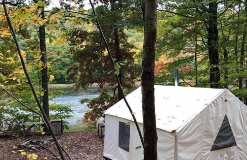 Pond Eddy RV Rental | Tentrr Signature Site - River's Edge on the Canal