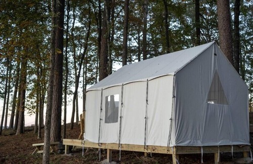 McComb RV Rental | Tentrr State Park Site - Mississippi Percy Quin State Park - Eastside Lakeview C