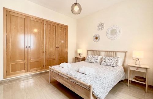 San Lorenzo Apartment | Teodosio Apartment FREE PARKING & CENTRAL AC