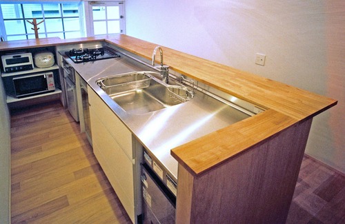 Sakyo Ward Ski Chalet | Teppanyaki - Modern designed house with Kyoto styles