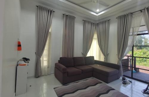 Kuala Terengganu Villa | Teratak Naila