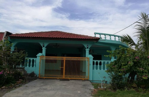 Si Rusa Resort | Teratak Port Dickson Homestay