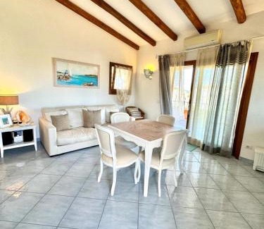 Cannigione House | Terezza Alba