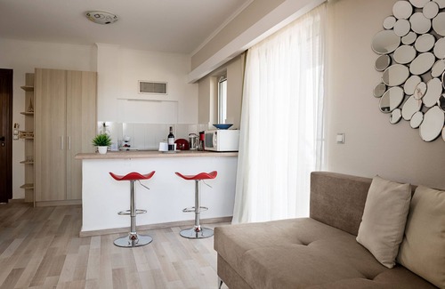 Ialyssos Apartment | Terinikos Sunny Garden Hotel & Junior Suites