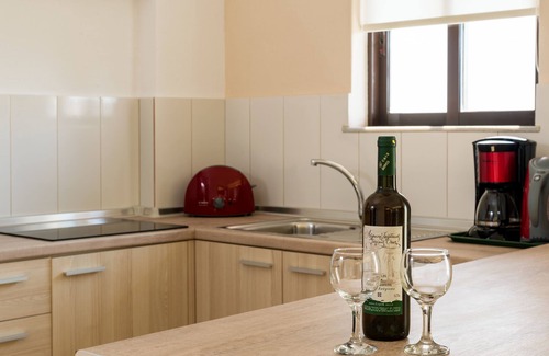 Ialyssos Apartment | Terinikos Sunny Garden Hotel & Junior Suites