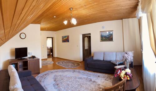 Nyzhnje Solotvyno Resort | Termal Star Complex
