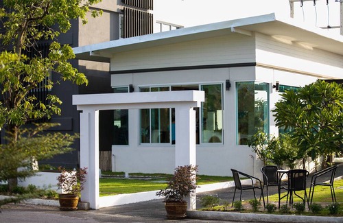 Sop Tui Hostel | Terminal Hostel