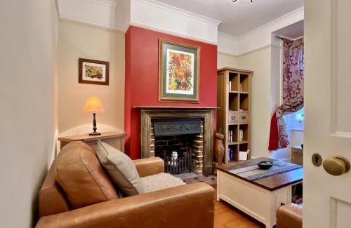 Bognor Regis House | Tern Cottage by inspirestays-com