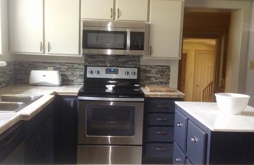 Fairhope House | Terra Firma, 3br, 2ba, smoke/vape-free, animal-free, adults only, sleeps 7