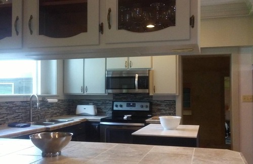 Fairhope House | Terra Firma, 3br, 2ba, smoke/vape-free, animal-free, adults only, sleeps 7