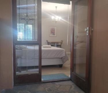 Welgemoed Apartment | TERRA NOVA ACCOMMODATION - Unit Julia