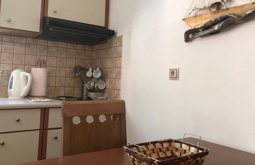Loutraki Apartment | Terra Relaxa - Apartment under the pool