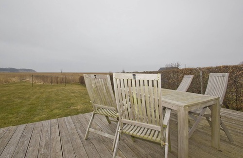 Gross Zicker Apartment | Terrace with sea view, quiet location - Ferienhaus Distelfink FeWo 04