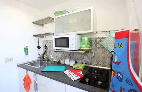 Centro Storico Apartment | Terrace In The Historic Center In Palermo Pino