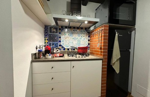 Zona LIII Tomba di Nerone House | Terrace of Love