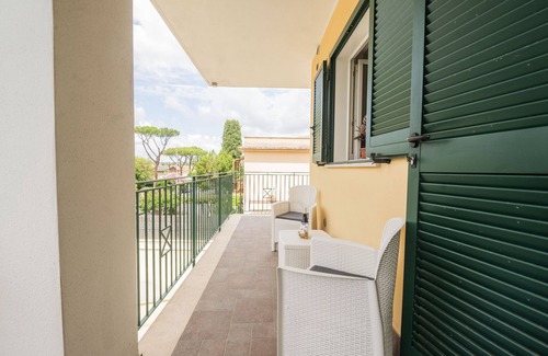 Capannelle Apartment | Terraced Apartment by the Ancient Appian Way 6