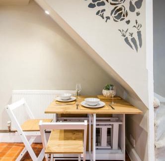 Southborough House | Terraced Taylor