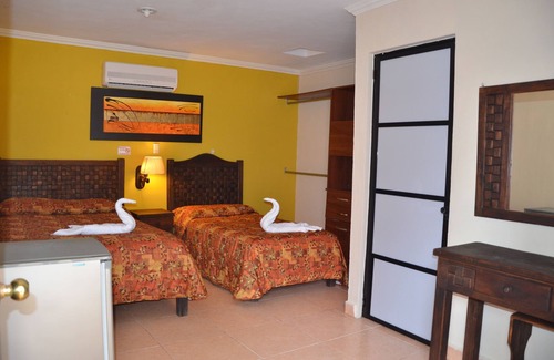 Campeche Hotel | Terracota Corner Room