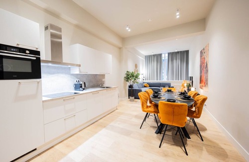 Stadsdriehoek Apartment | Terracota Escape 3BDR Apartments JUF