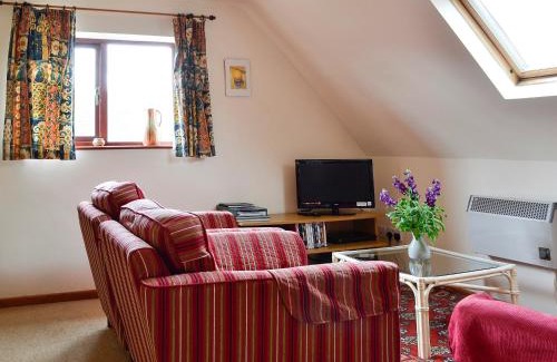 Bourton House | Terracotta