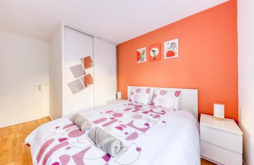 Saint-Denis Apartment | Terracotta Room - Proche Stade de France & CDG & Paris