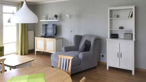 Gohren Apartment | Terrasse, gratis Nutzung vom AHOI Erlebnisbad und Sauna - Meeresblick FeWo 10