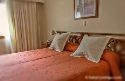Macrozona Meseta Cerro Calafate Hotel | Terraza Coirones Hotel