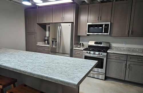 Decker House | Terrific 2-bedroom house in Marlette both units