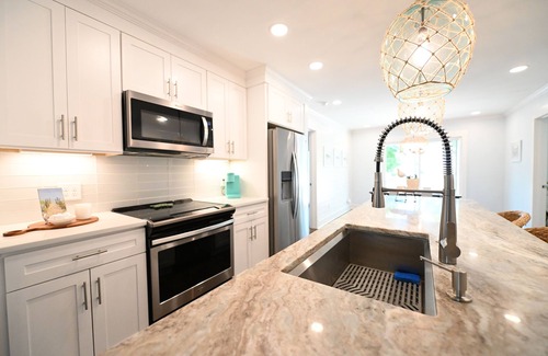 Morehead City House | Terrific 4-bedroom house in Morehead City with WiFi, AC