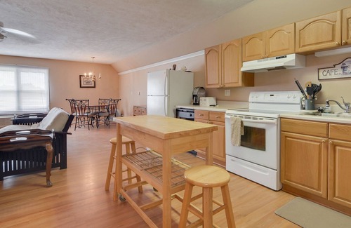 Aiken Apartment | Terrific Apartment on Top of Barn, Beautiful, quiet and dog friendly!